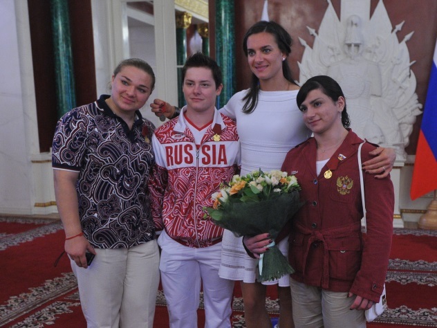 МОК лишил российскую тяжелоатлетку серебряной медали