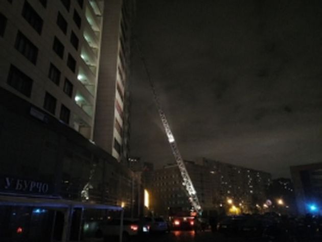 В пожаре в элитном жилом комплексе в Москве пострадали десятки человек