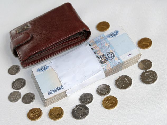Российские пенсионеры потеряли треть накоплений из-за НПФ
