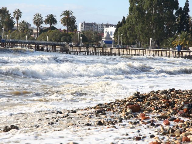 Из-за беспорядков в Абхазии туристы стали собирать чемоданы