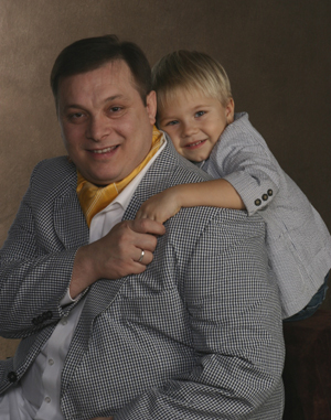 Андрей РАЗИН не намерен спускать воровство своего хита.