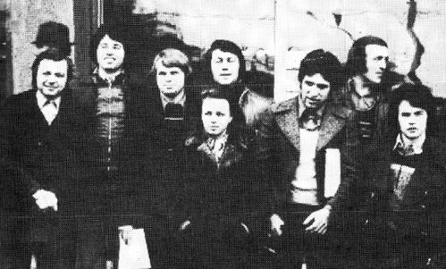 ВИА «Самоцветы» на гастролях: Юрий МАЛИКОВ, Александр БРОНДМАН, Владимир ПРЕСНЯКОВ, Владимир ВИНОКУР, Елена КОБЗЕВА (ПРЕСНЯКОВА), Виталий КРЕТЮК, Валерий БЕСЕДИН, Александр БАРЫКИН (1976 г.)