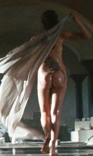 ... И тогда у нее еще не было двойни.