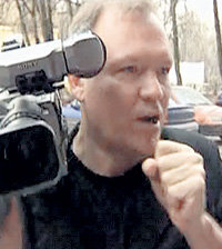 ...и он же спустя 40 лет снимает печальный репортаж о народной артистке