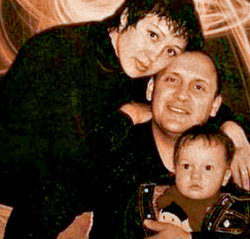 Стас МИХАЙЛОВ с Инной ГОРБ и сыном Никитой