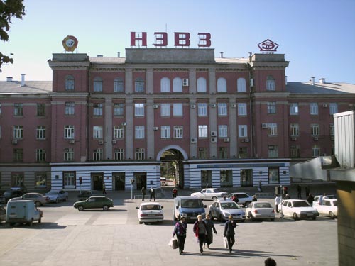Новочеркасский электровозостроительный завод. Фото: wikimedia.org