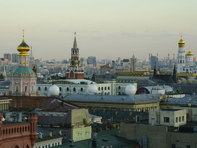 В Москве продают тридцать зданий рядом с Кремлем