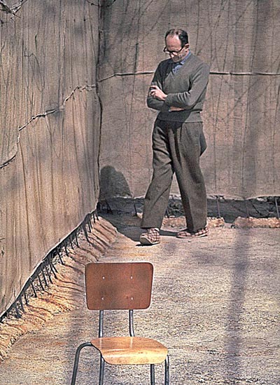 Адольф Эйхман в израильской тюрьме 