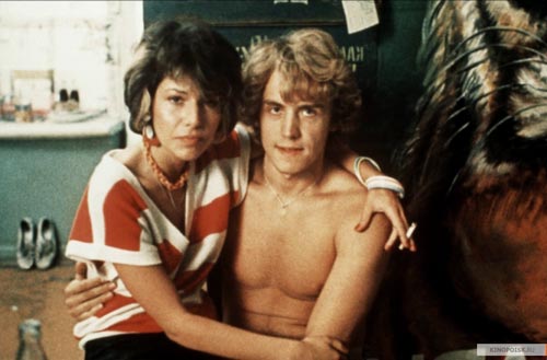 Изначально главные роли в «Маленькой Вере» должны были сыграть другие актеры. kinopoisk