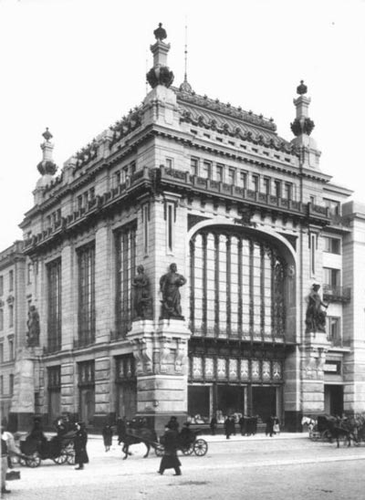 Магазин братьев Елисеевых на Невском проспекте, 1906 год. Фото: Wikimedia