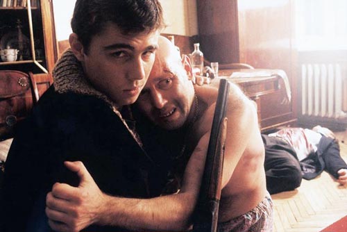 Кадр из фильма «Брат», 1997 год. С Виктором Сухоруковым