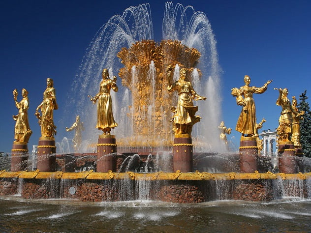 Москва потратит на реставрацию фонтанов на ВДНХ более 3 млрд рублей