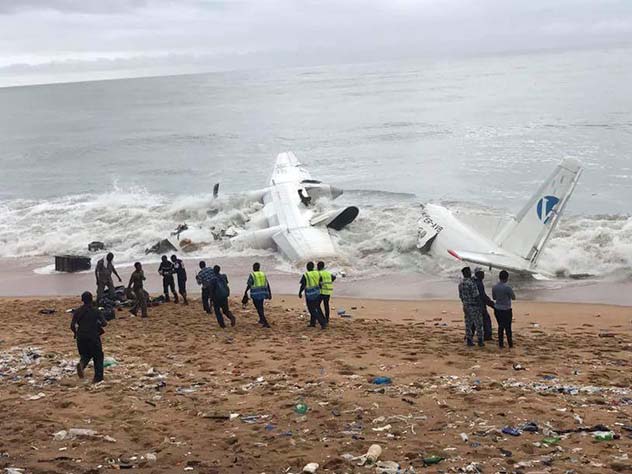 В Кот-д’Ивуаре потерпел крушение грузовой самолет