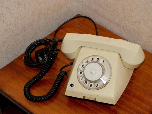 Советский телефонный дисковый аппарат, выпускался с 1968 года. Wikimedia