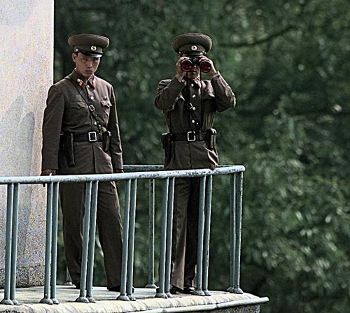 Корейский солдат следит за тобой, читатель! Фото: Jeffrey Allen / Wikimedia.org