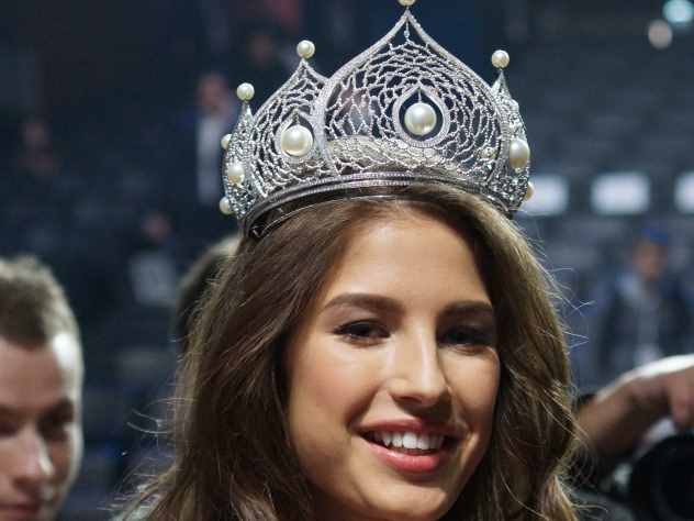 «Мисс Россия-2016» отправилась в Тюмень сдавать сессию