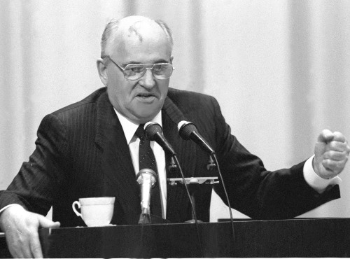 Михаил Сергеевич Горбачёв был инициатором радикальных общественных, культурных и политических перемен, которые начали происходить в СССР с 1985 года.

Фото: globallookpress.com