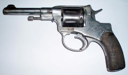 «Российский» вариант револьвера Nagant Revolver Model 1895. Источник: wikipedia.org