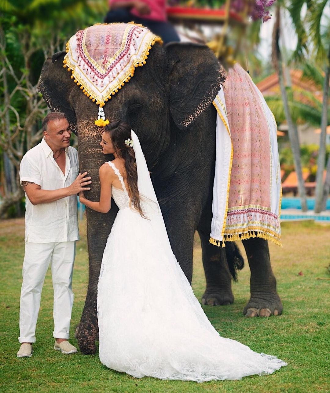 Как организовать свадьбу за границей? Фото: официальная страница Анастасии Лисовой в инстаграме*