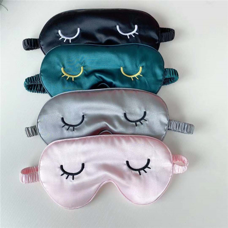 Лучшие товары для сна: шелковая маска для сна. Фото: aliexpress.ru