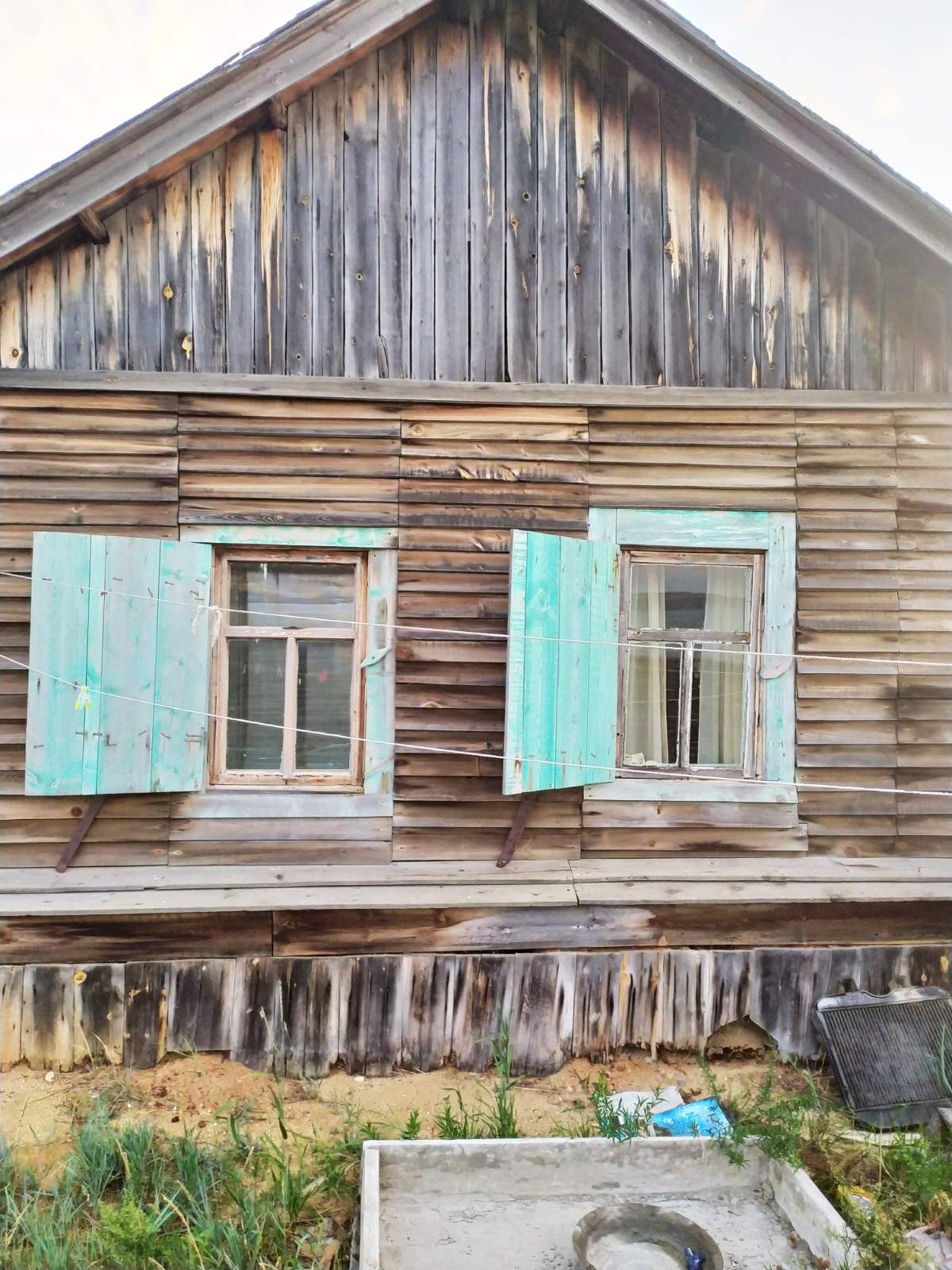 Жителей Песчаной попросили освободить дома, в которых они прожили много лет. Фото Татьяны Вокиной
