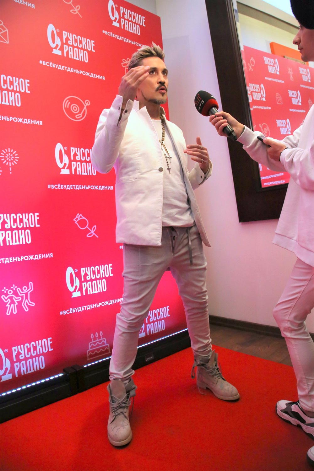 russkoe radio otprazdnovalo 26 letie 19015913 русское радио 26 лет телефон