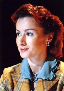 Тина КАНДЕЛАКИ
