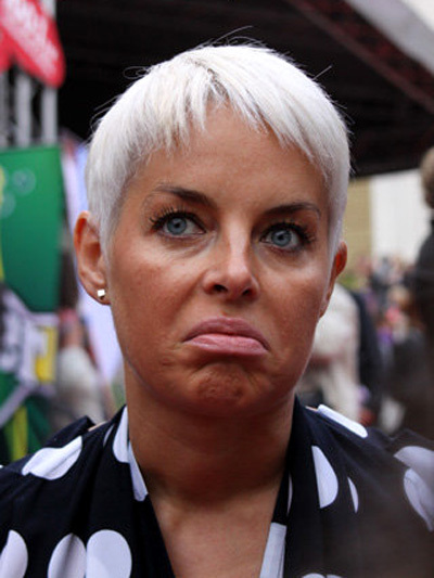 Алғаш рет анальды ауырсыну порно Ашық жыныс мүшесінің басы