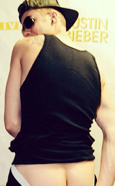 Джастин БИБЕР