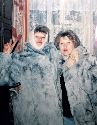 Әйелдердің аяғына мастурбация жасау видеосы