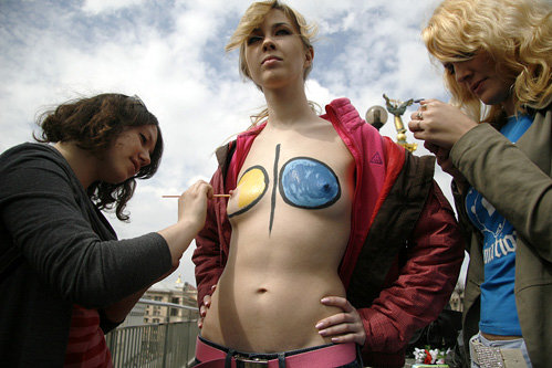 Femen | Сайт Эромантик (18+)