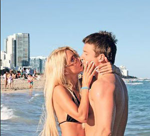 Түкті письки бар колготкидегі ескі әйелдердің порносын қараңыз Жалаңаш катринел менгия