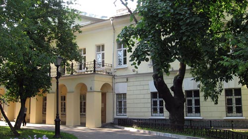 Дом А. И. Талызина на Никитском бульваре в Москве, где был сожжен второй том «Мертвых душ» и где скончался писатель