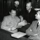 Герман Геринг (слева) и Рудольф Гесс (справа) в Нюрнберге, 1946 год. wikimedia / архив Нюрнбергского процесса. wikimedia