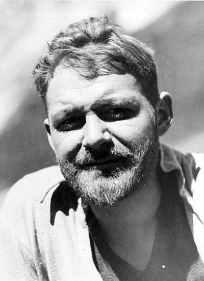 Эрнст Шефер (1910 – 1992), руководитель экспедиции Аненербе на Тибет, зоолог, штурмбаннфюрер. wikimedia