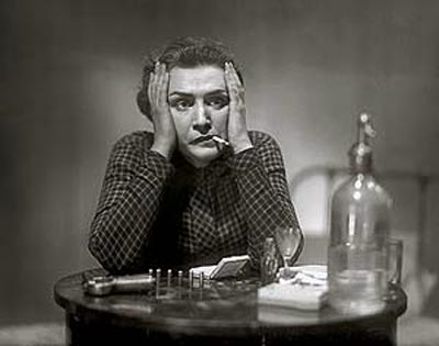 Наталья Ефрон в роли Фанни Каплан в фильме «Ленин в 1918 году»