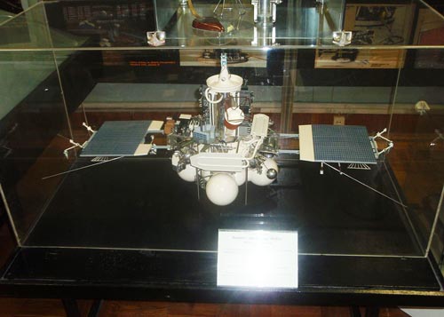 Модель покойного «Фобоса-2» в московском Политехническом музее. Фото: Владимир Галин / Wikimedia.org 