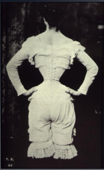 Корсет, фотография 1890 года
