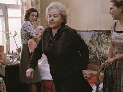 Зоя Федорова в фильме «Москва слезам не верит»