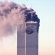 11 сентября 2001 года. Через мгновение второй самолет врежется в башню-близнец Всемирного торгового центра. Фото: EAST NEWS