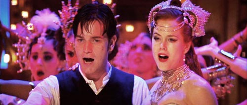 Кадр из фильма «Мулен Руж»