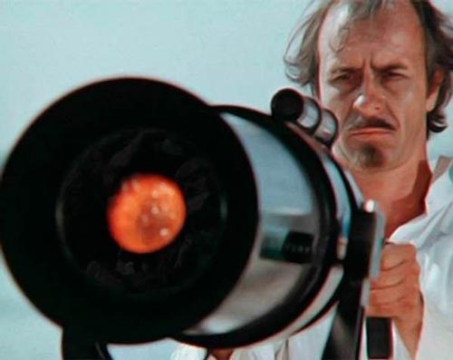 В 1965 году был снят фильм «Гиперболоид инженера Гарина». Кадр из фильма 