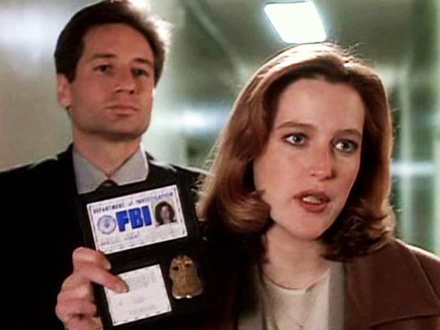 Кадр из сериала «Секретные материалы»