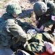 Отработка оказания первой помощи и эвакуации на учениях. Фото: Минобороны России