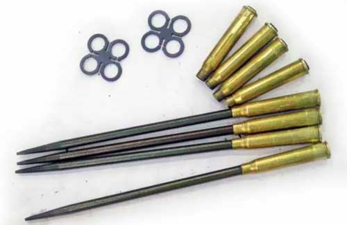 Комплект патронов СПС с отстрелянными гильзами и блоком для заряжания