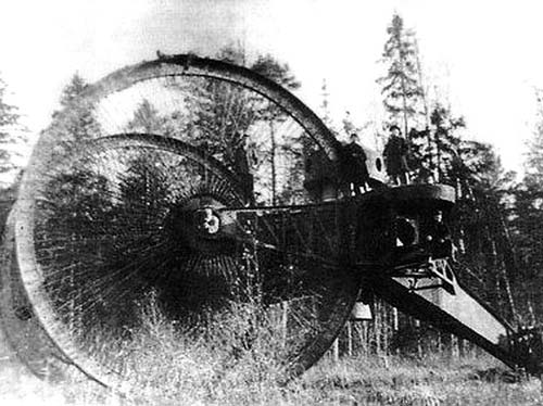 Царь-танк «Нетопырь», конец 1910-х и начало 1920-х годов, Wikimedia.org