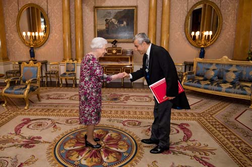 Аудиенция королевы Елизаветы II в Букингемском дворце. Globallookpress.com