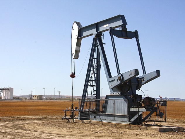 Нефть впервые с 2014 года достигла 75 долларов