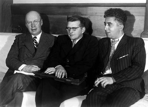 Сергей Прокофьев, Дмитрий Шостакович и Арам Хачатурян в 1940 г. Источник: Wikimedia