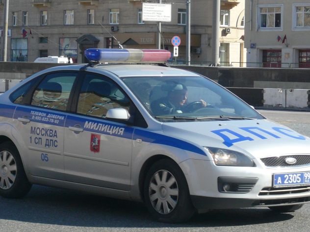 Инициатива Госдумы, разрешить водителям оплачивать «просроченные» штрафы со скидкой, не даст никаких результатов. Многие автомобилисты давно нашли выход: сняли номера с машин, чтобы не платить налоги, осаго и штрафы